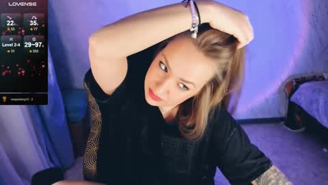 Your Annabelle Wolf  online show from 20, 2, 2025