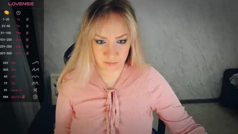 Your Annabelle Wolf  online show from 1, 5, 2026