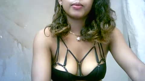 Snapshot of bellibellah chatting on 25, 2, 2026 BelliBellah online show from 25, 2, 2026