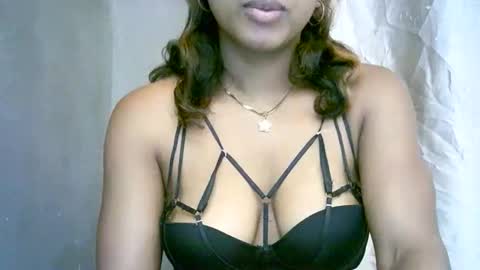 Snapshot of bellibellah chatting on 9, 3, 2026 BelliBellah online show from 9, 3, 2026