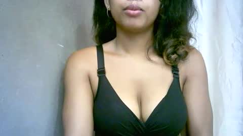 Snapshot of bellibellah chatting on 14, 3, 2026 BelliBellah online show from 14, 3, 2026