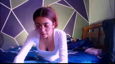 bellota bunny online show from 27, 4, 2026