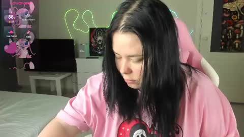Snapshot of bellybooxo chatting on 8, 8, 2026 LinaBoo online show from 8, 8, 2026