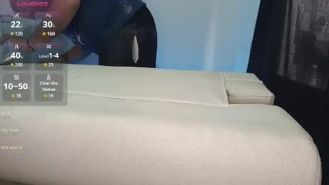 Your New Girlfriend online show from 13, 1, 2026