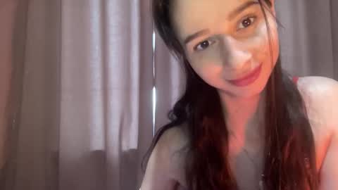 Snapshot of beloved_lucy chatting on 11, 4, 2026 beloved_lucy online show from 11, 4, 2026