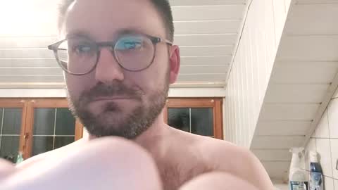 Snapshot of ben00189 chatting on 30, 12, 2024 ben00189 online show from 30, 12, 2024