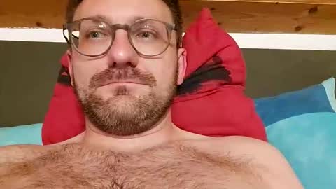 Snapshot of ben00189 chatting on 17, 9, 2025 ben00189 online show from 17, 9, 2025