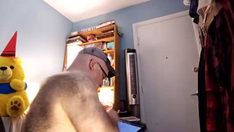 Bendavewill online show from 25, 7, 2026