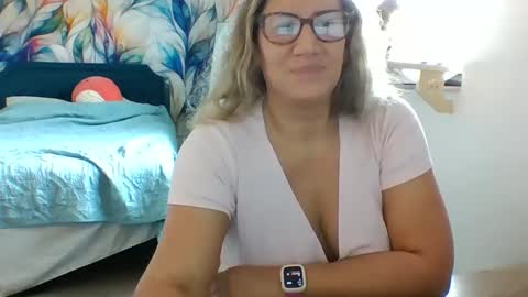 Becky online show from 14, 2, 2025