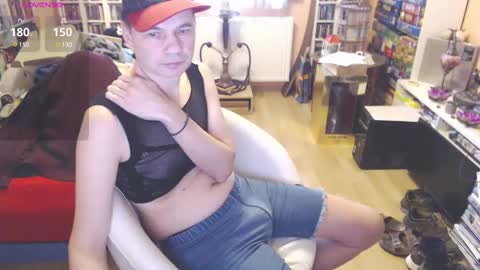 benijamin online show from 6, 2, 2025