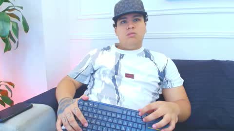 bennett_alejoo online show from 3, 2, 2026