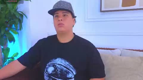 bennett_alejoo online show from 16, 7, 2026