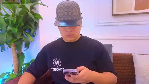 bennett_alejoo online show from 27, 7, 2026