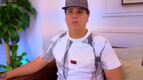 bennett_alejoo online show from 28, 7, 2026