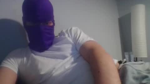 Snapshot of bennybueno chatting on 28, 3, 2026 bennybueno online show from 28, 3, 2026