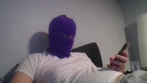 Snapshot of bennybueno chatting on 2, 4, 2026 bennybueno online show from 2, 4, 2026