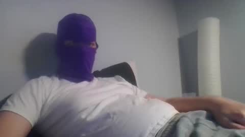 Snapshot of bennybueno chatting on 5, 4, 2026 bennybueno online show from 5, 4, 2026
