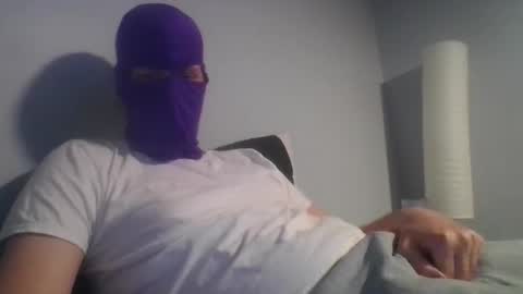 Snapshot of bennybueno chatting on 25, 4, 2026 bennybueno online show from 25, 4, 2026