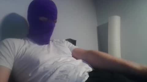 Snapshot of bennybueno chatting on 17, 5, 2026 bennybueno online show from 17, 5, 2026