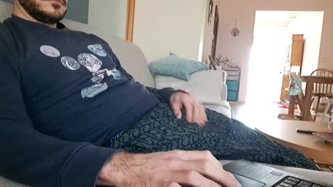 benoitgmx12 online show from 5, 1, 2025