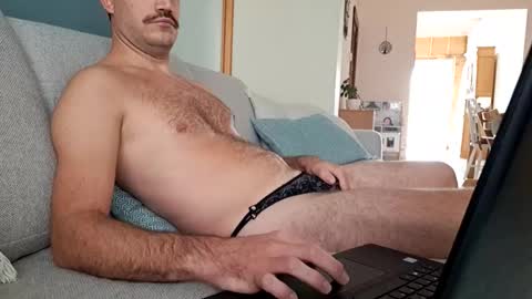 benoitgmx12 online show from 13, 9, 2025