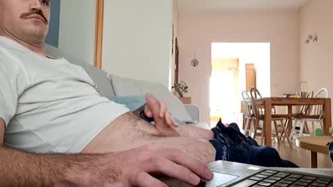 benoitgmx12 online show from 21, 10, 2025