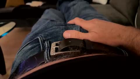 benz10001 online show from 23, 11, 2025