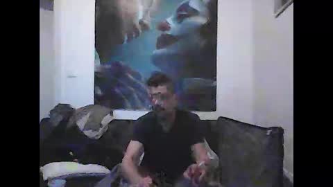 Snapshot of benzs chatting on 15, 12, 2024 mobi online show from 15, 12, 2024