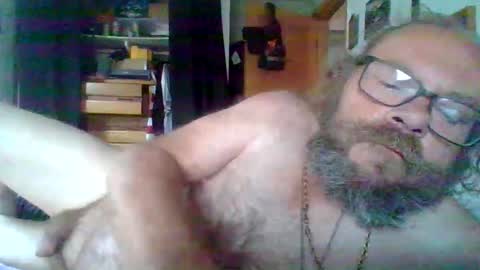 Snapshot of bergeeric1970 chatting on 25, 10, 2025 bergeeric1970 online show from 25, 10, 2025