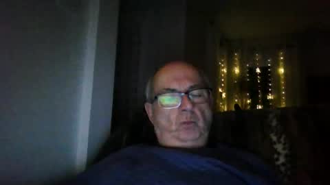 bernard1102 online show from 8, 1, 2026