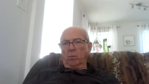 bernard1102 online show from 31, 7, 2026