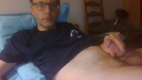 Snapshot of bernie484237 chatting on 21, 3, 2026 Bernie online show from 21, 3, 2026