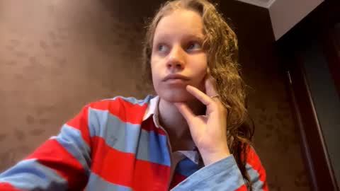 Sophia online show from 25, 10, 2025