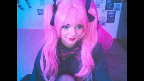 BerrieKitten online show from 7, 5, 2026