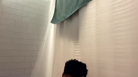 Snapshot of berriess_ chatting on 16, 12, 2024 berriess_ online show from 16, 12, 2024