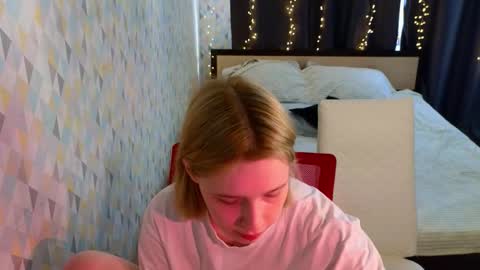 Your sweet Tara and Eva online show from 18, 3, 2026