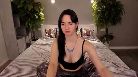 Violette online show from 29, 11, 2025