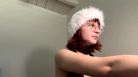 Snapshot of berserker_avi chatting on 3, 11, 2025 berserker_avi online show from 3, 11, 2025