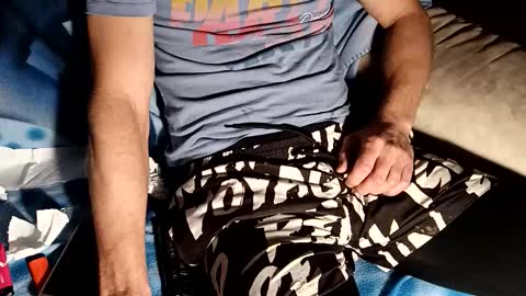 Snapshot of betelik7 chatting on 2, 11, 2025 betelik7 online show from 2, 11, 2025