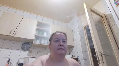 Snapshot of bethnorth chatting on 8, 3, 2025 bethnorth online show from 8, 3, 2025