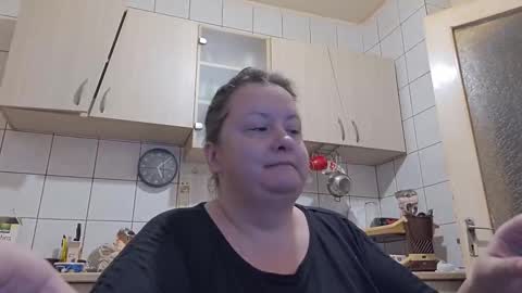 Snapshot of bethnorth chatting on 28, 9, 2025 bethnorth online show from 28, 9, 2025