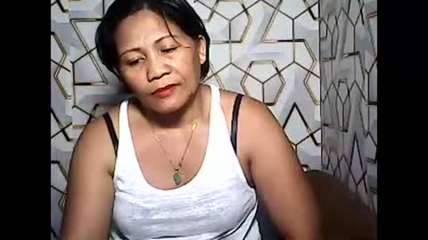 betty_83 online show from 14, 4, 2026