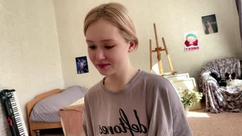 Snapshot of bettymorante chatting on 16, 3, 2026 Hinata online show from 16, 3, 2026