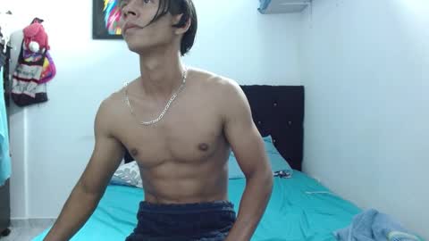 Snapshot of beyonce_21 chatting on 9, 1, 2025 beyonce_21 online show from 9, 1, 2025