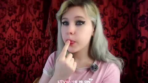 Eliz online show from 25, 7, 2026