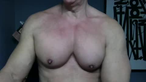 BGDKMUSCLEGUY - SELECTED BY CHATURBATE AS A TOP BROADCASTER FOR 2023 online show from 25, 6, 2026