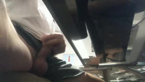 Snapshot of bgf32054 chatting on 22, 9, 2025 Bigfish123 online show from 22, 9, 2025