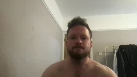 Snapshot of bhm2022 chatting on 4, 10, 2025 bhm2022 online show from 4, 10, 2025