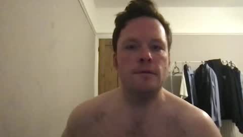 Snapshot of bhm2022 chatting on 28, 10, 2025 bhm2022 online show from 28, 10, 2025