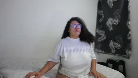 Bianca Tuesday to Sunday from 2am to 6am UTC-5 online show from 7, 5, 2026